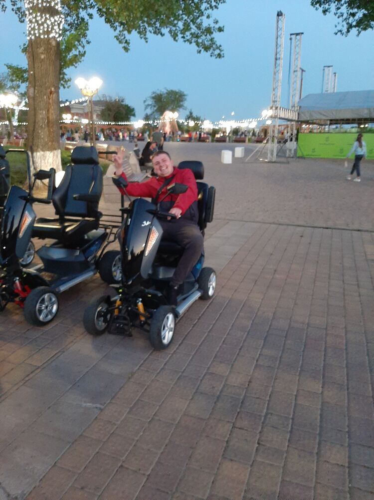  --,   , 36 ,   