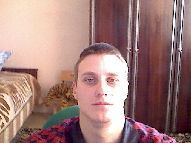  6648647  , 32 ,    