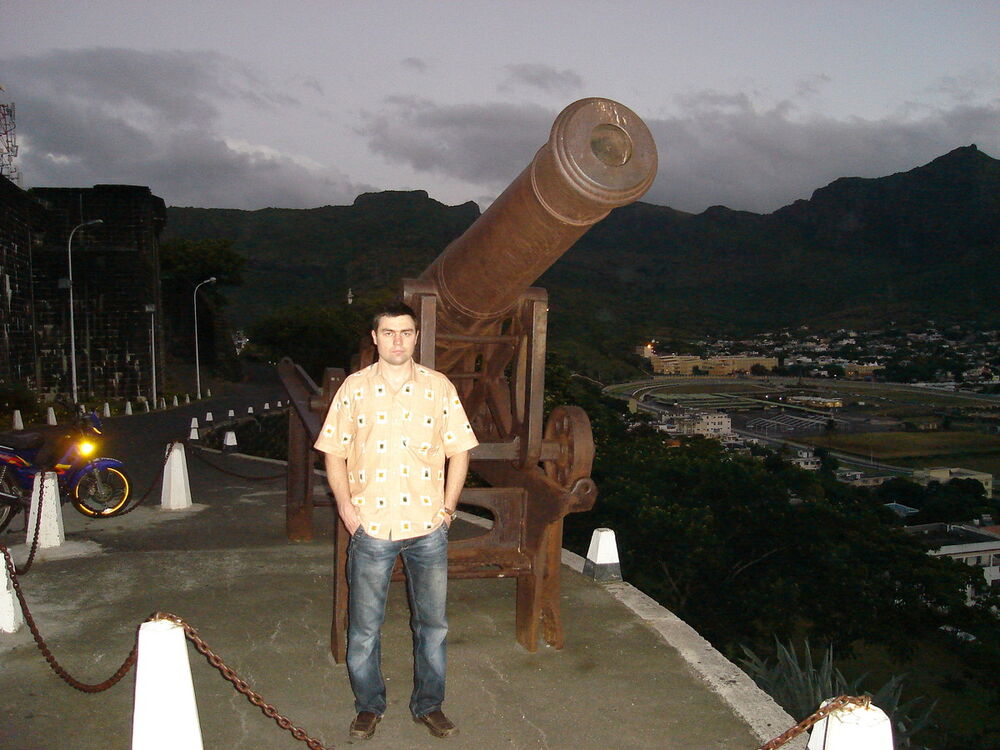  ,   Ivan, 42 ,   ,   , c 