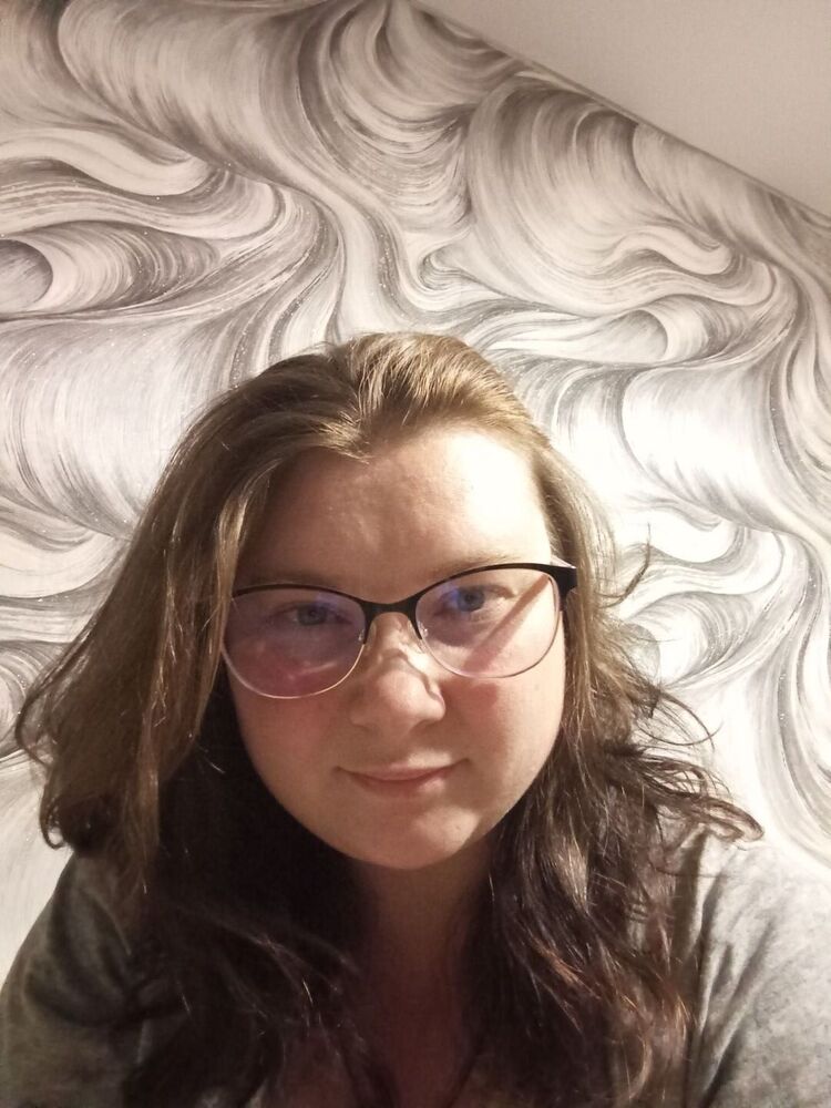  53700407  , 32 ,    