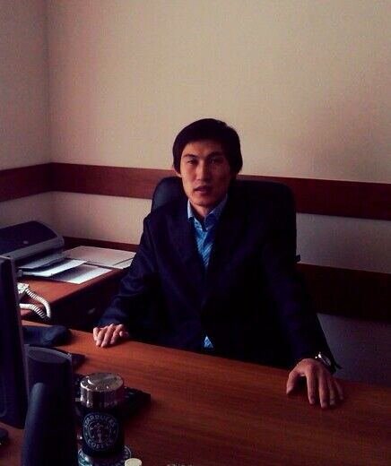  ,   Artur, 33 ,   