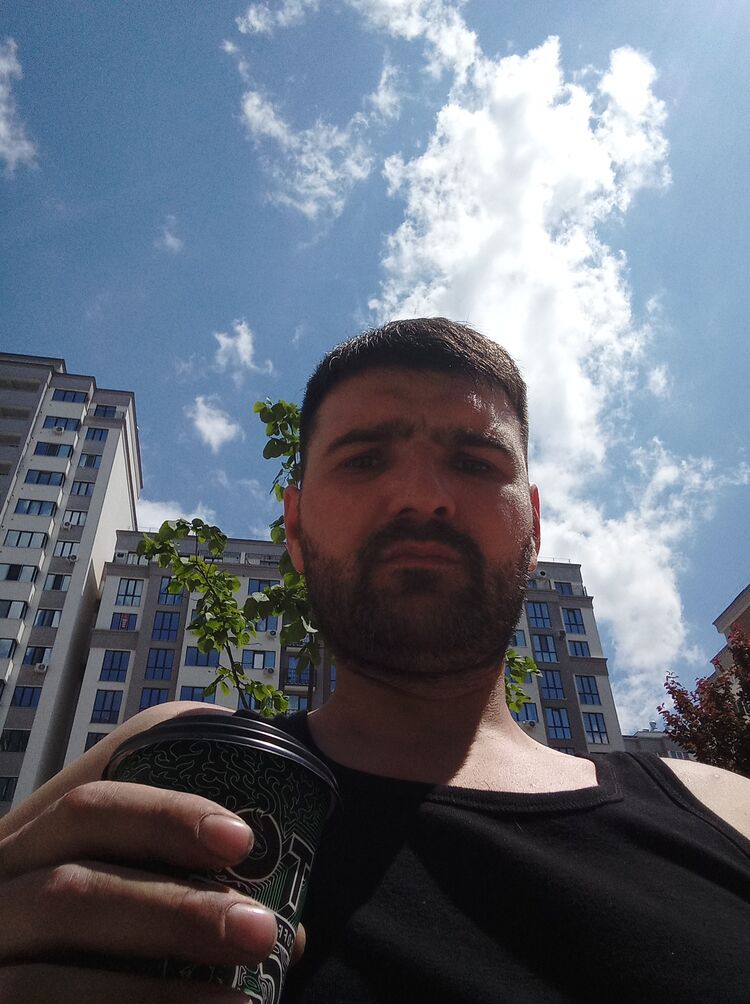  ,   Vasile, 35 ,   ,   