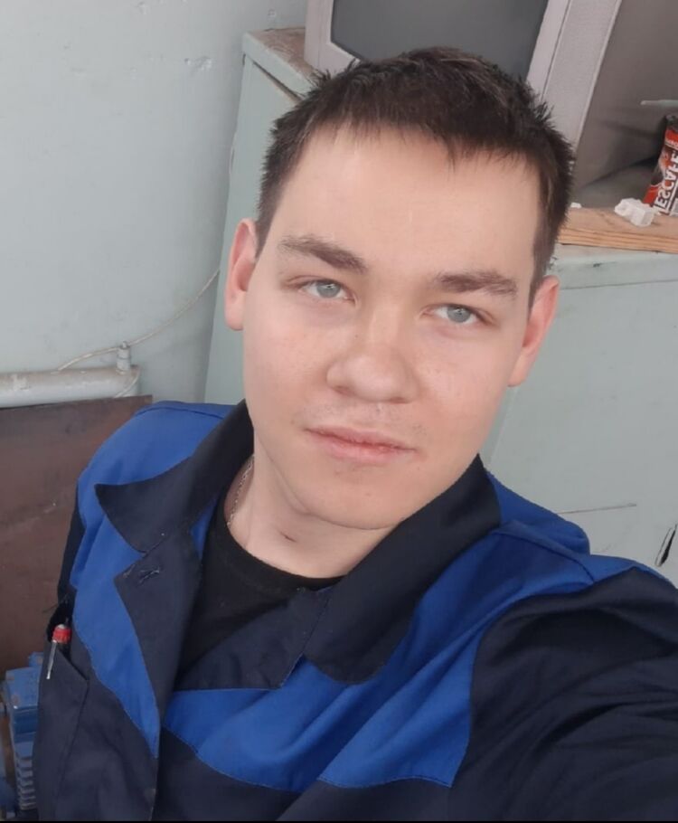  28101337  , 30 ,    