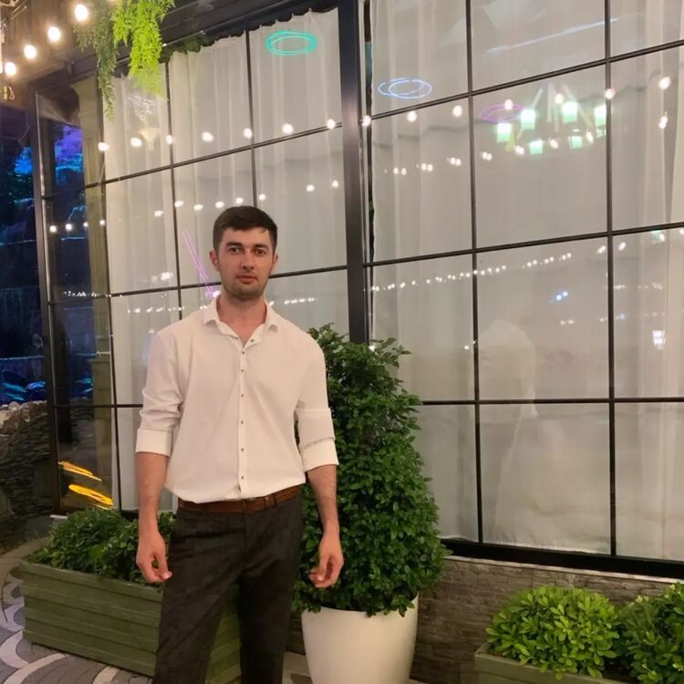  49515827  , 33 ,    Lorton