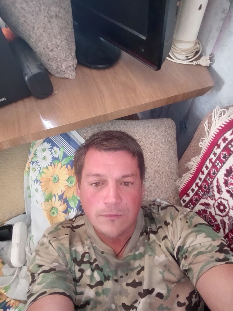  53840737  Stas, 39 ,    