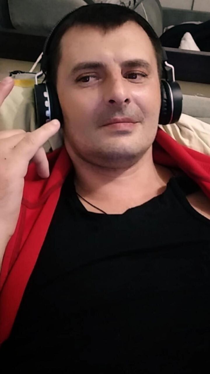  42382307  , 42 ,    