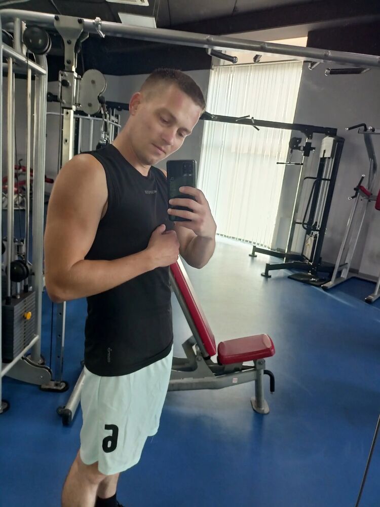  46939377  , 37 ,    