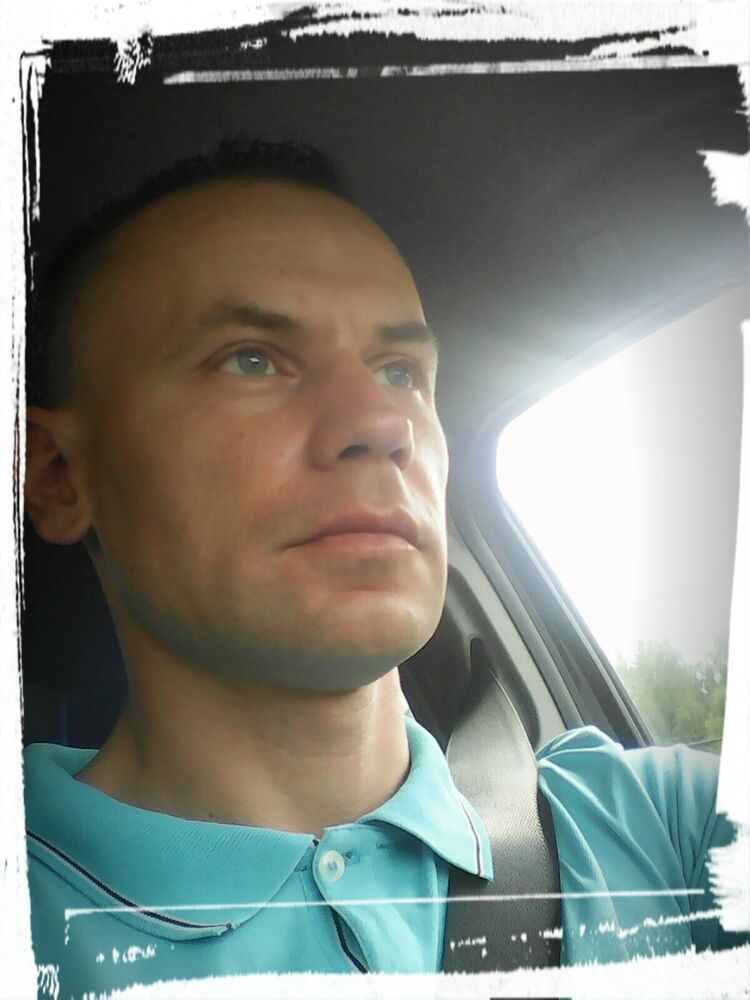  10170917  Married, 42 ,    