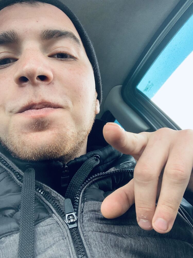  32276617  , 25 ,    