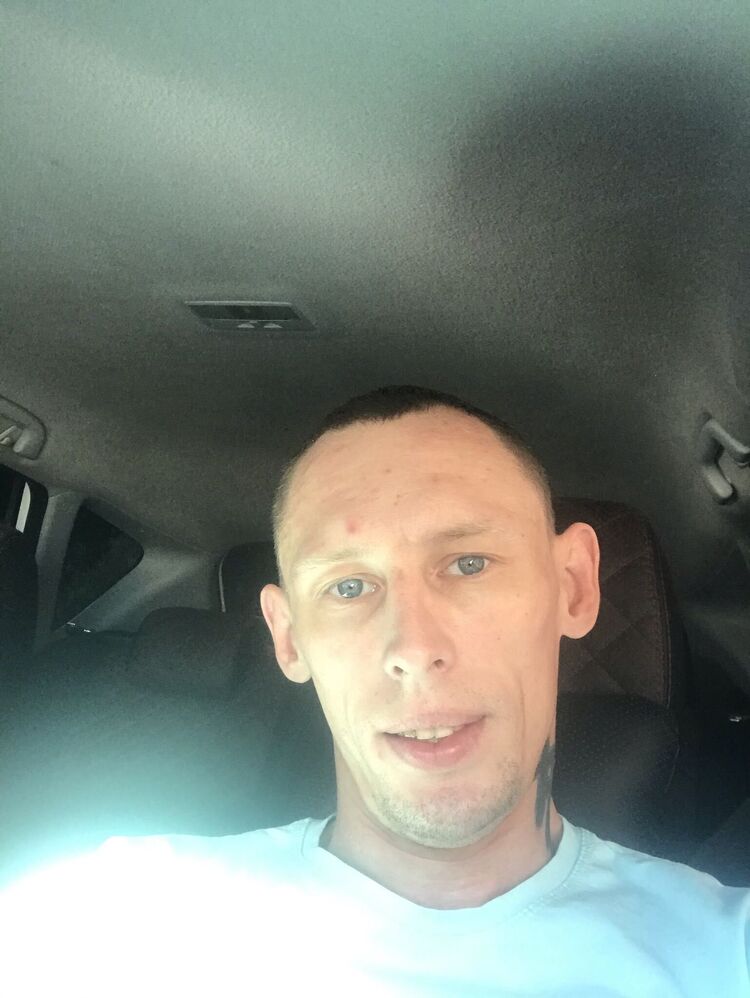  47504107  , 33 ,    