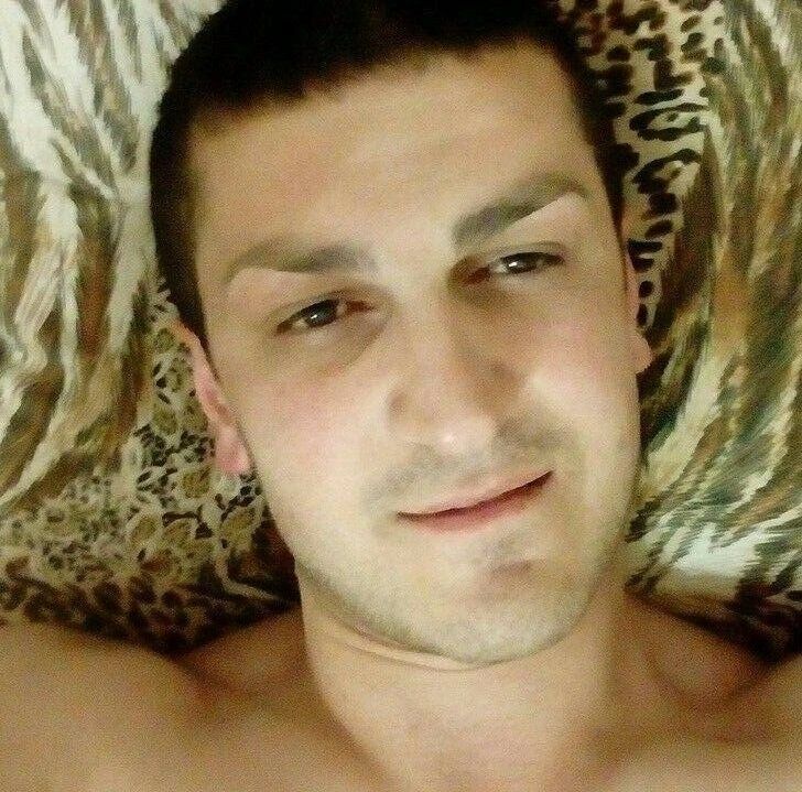  15239687  BURHAN, 31 ,    