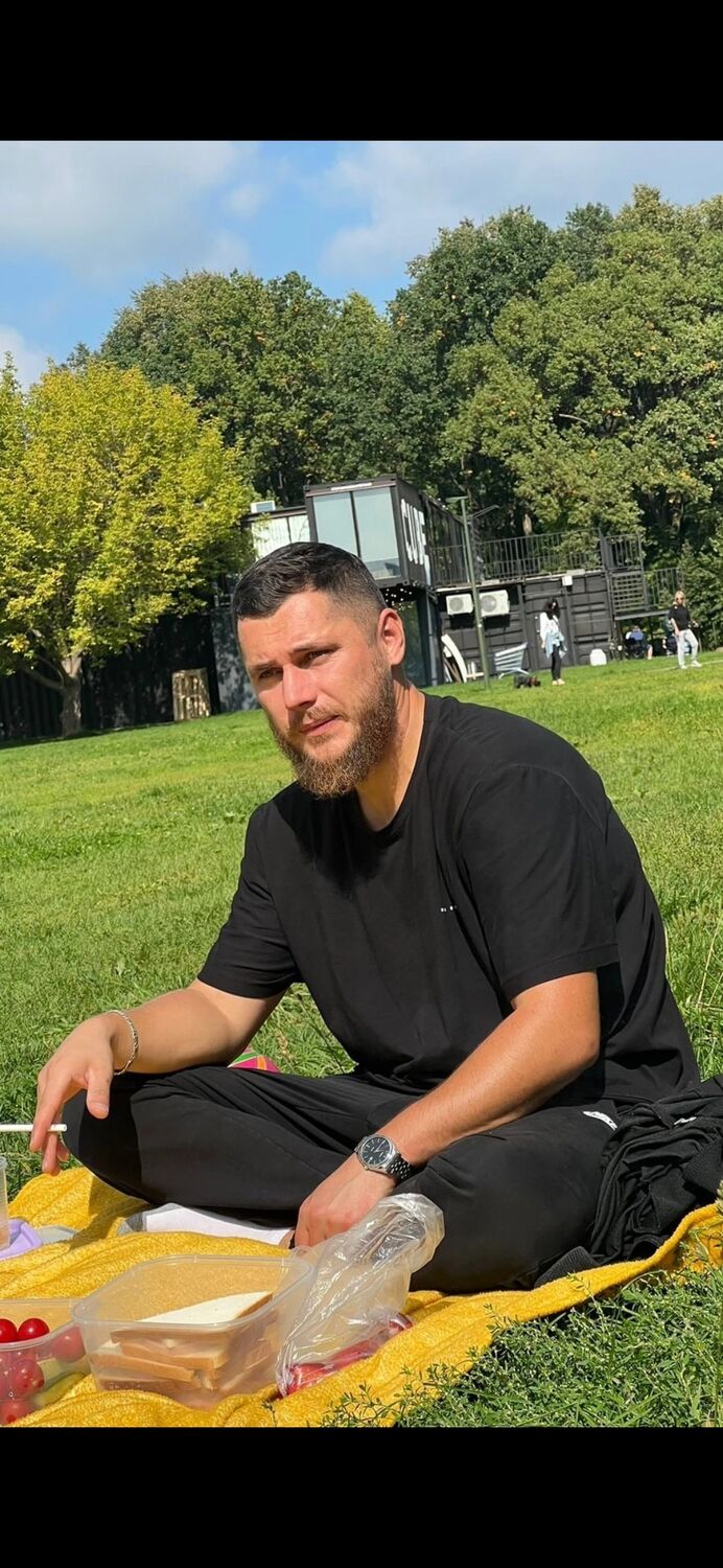  ,   Yury, 29 ,   ,   