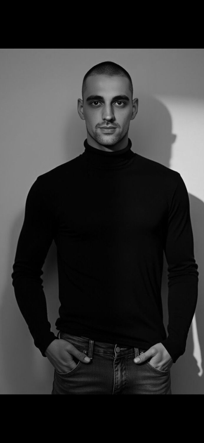  ,   Artur, 30 ,   ,   
