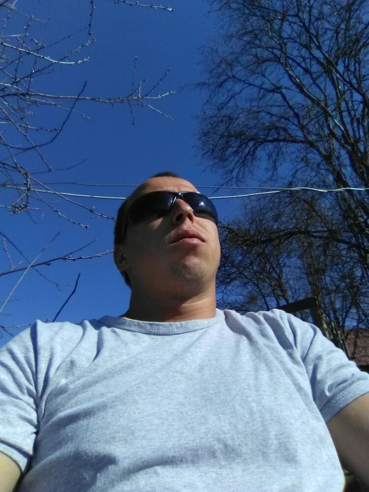  28134507  , 32 ,    