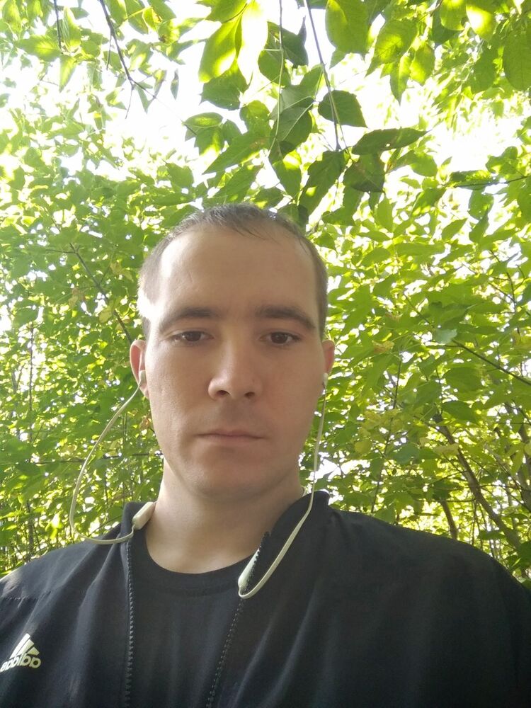  17578537  Evgen, 32 ,    