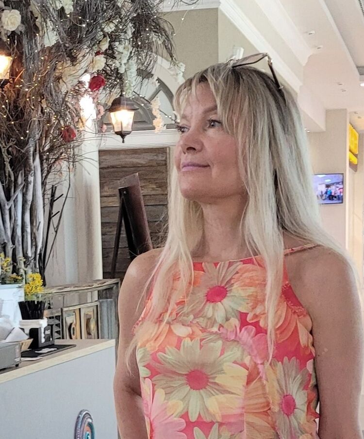  ,   Natalia, 50 ,     , c , 
