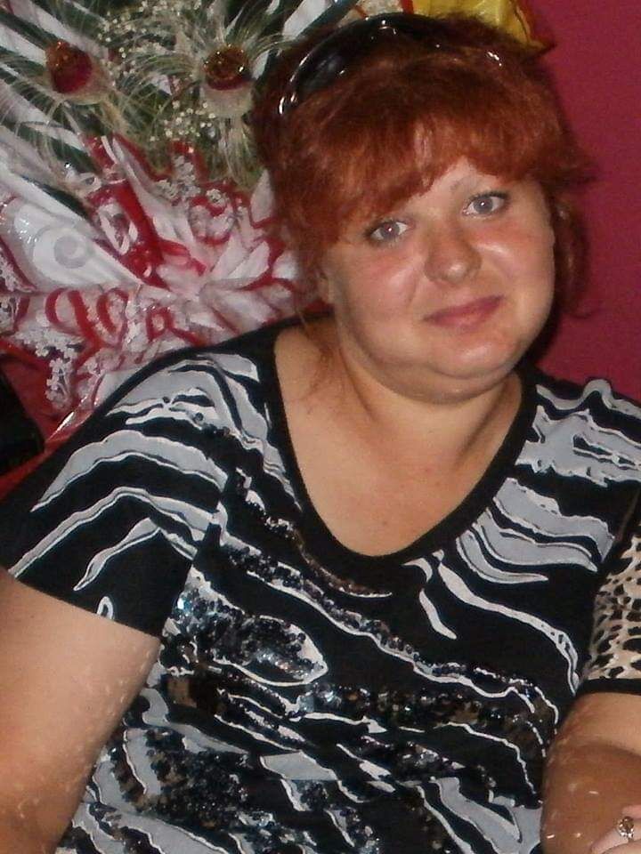  ,   Valentina, 44 ,   c 