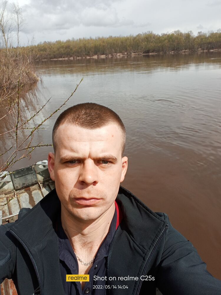  26613347  , 28 ,    