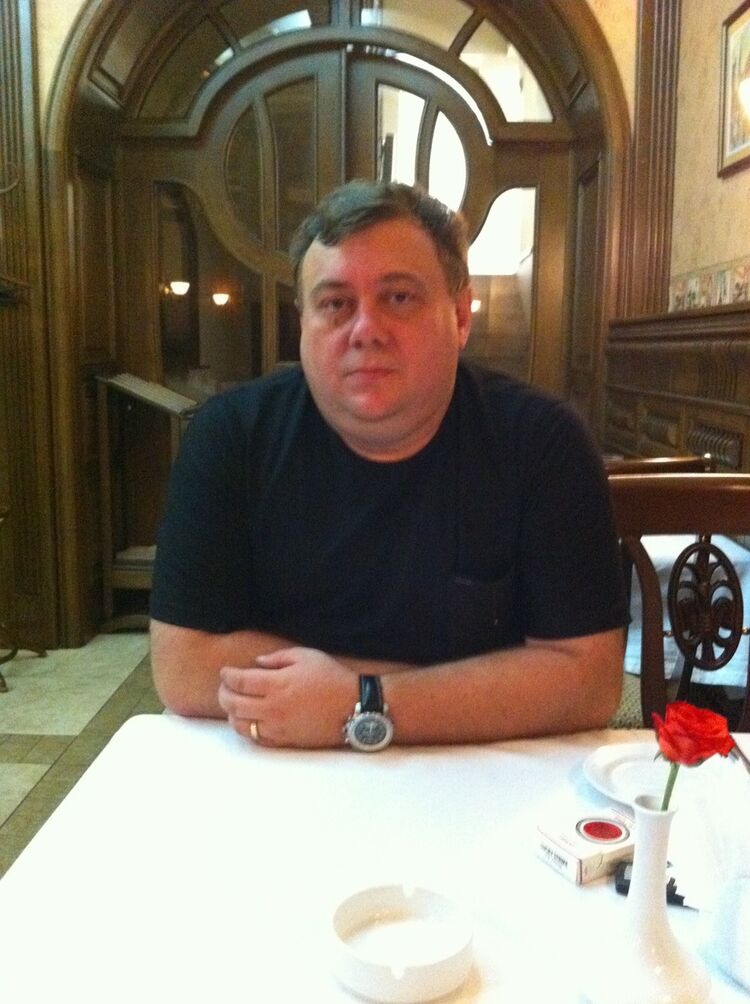  ,   Alex, 46 ,   ,   , c 