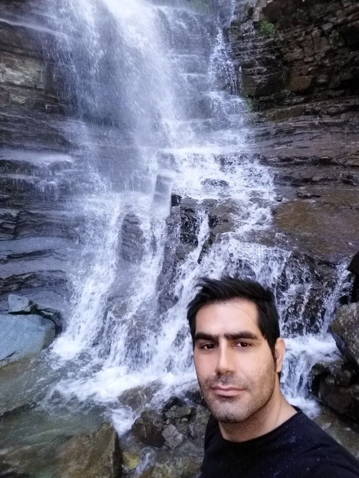  ,   Morteza, 35 ,   ,   , c 