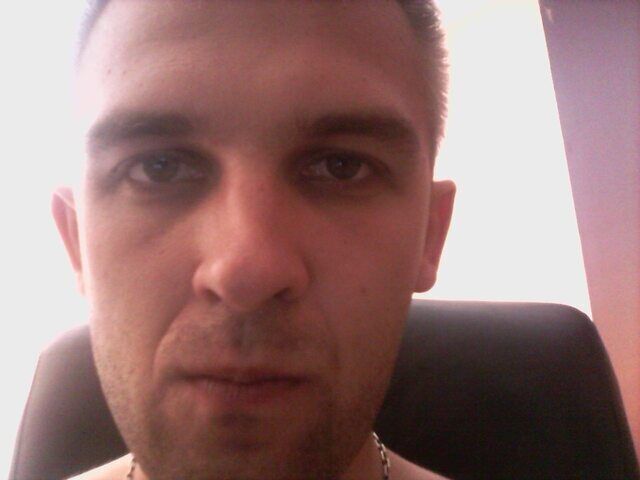  35290477  Yuri, 38 ,    