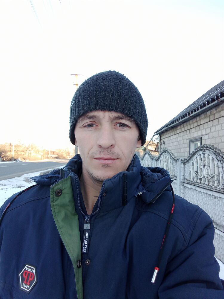   ,   Vlad, 38 ,   ,   