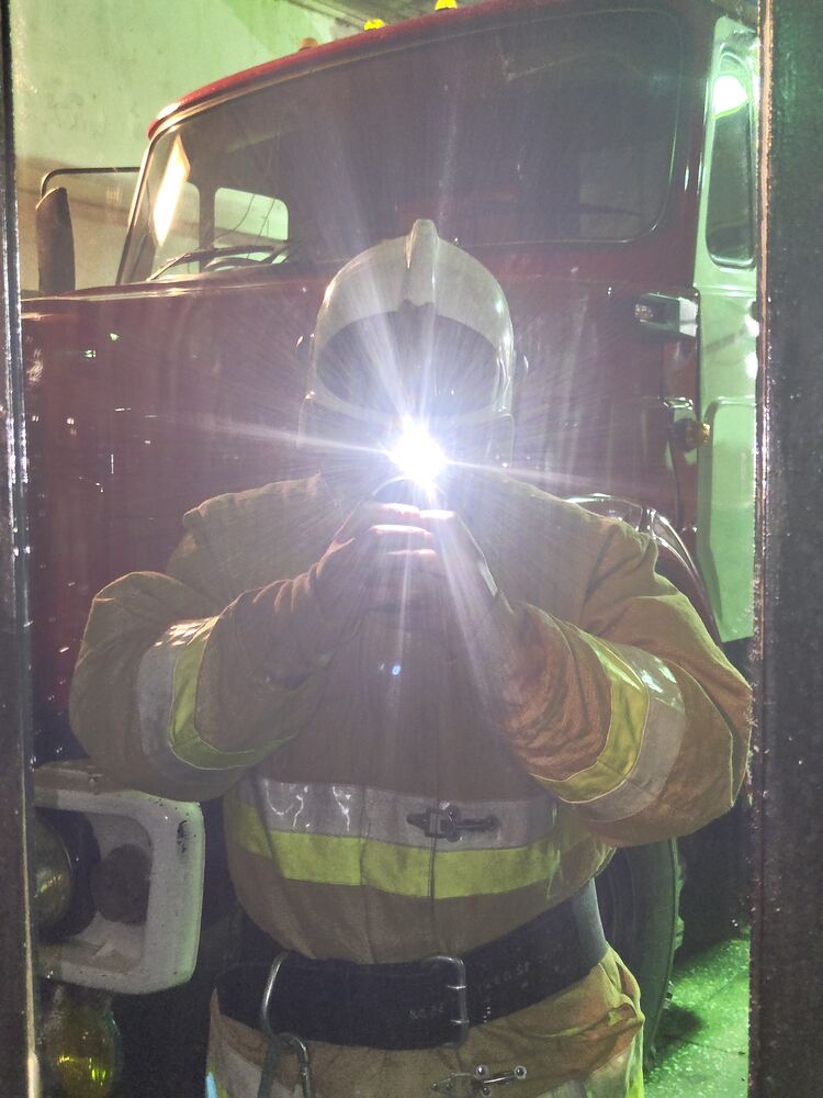  53832127  , 40 ,    -