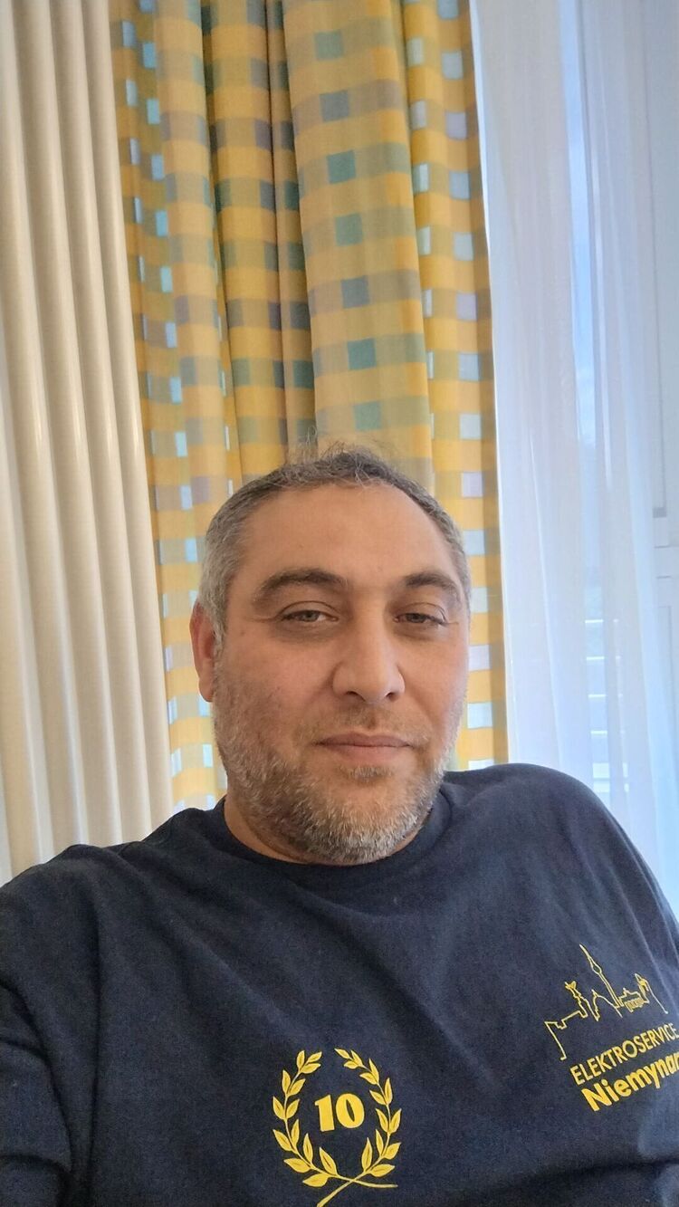  49478797  , 49 ,    