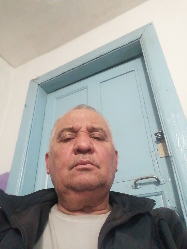 51020427  , 61 ,    