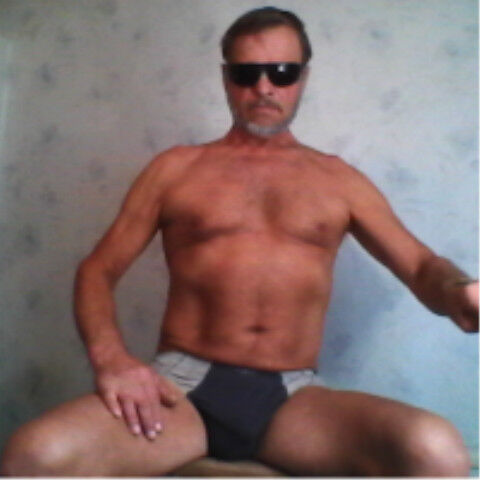  ,   Mark Sladkij, 61 ,   
