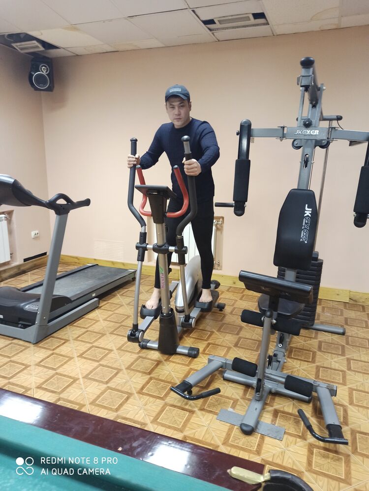  ,   Najmiddin, 39 ,   ,   