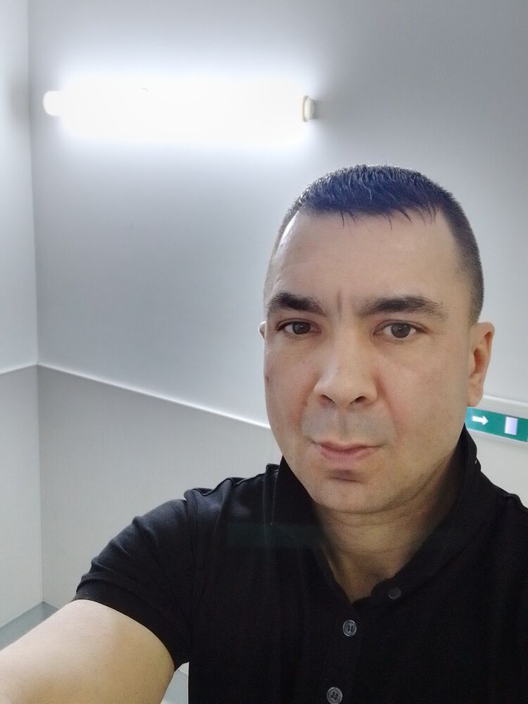  48334747  , 40 ,    