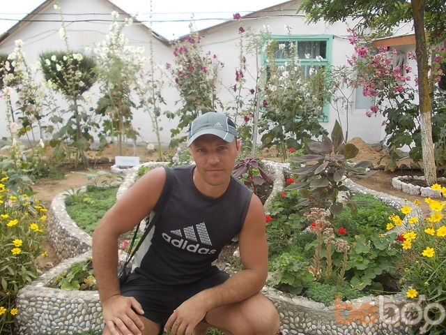  ,   Alex, 45 ,  