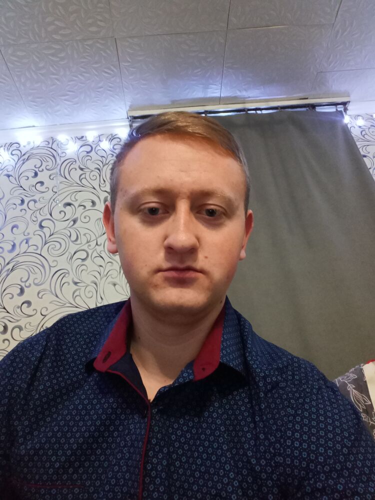  37265367  Alexey, 27 ,    