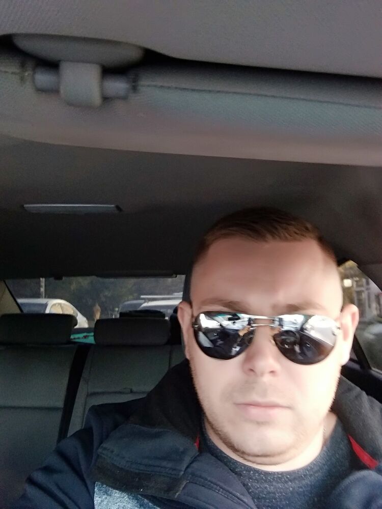 ���� 18399497 ������� ����, 37 ���, ���� ���������� � ������������