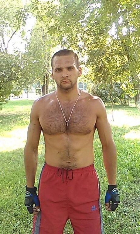  16419477  Alex, 30 ,    
