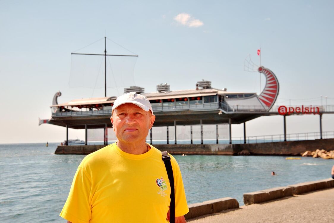  35389837  Nikolay, 74 ,    