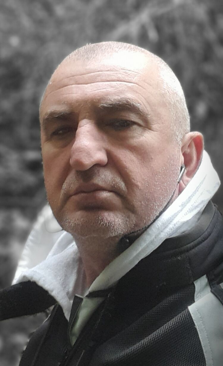  32120267  Dragan, 50 ,    