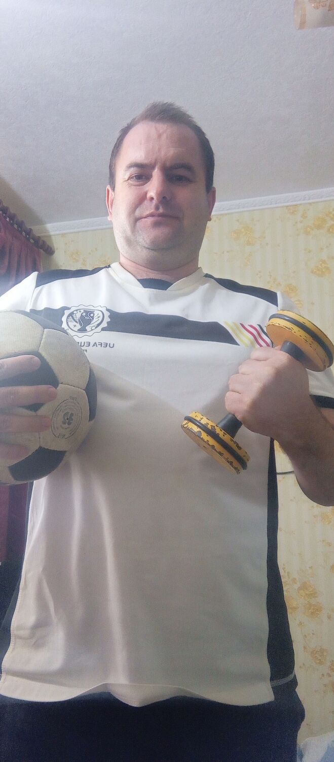  ,   Uri, 42 ,   ,   