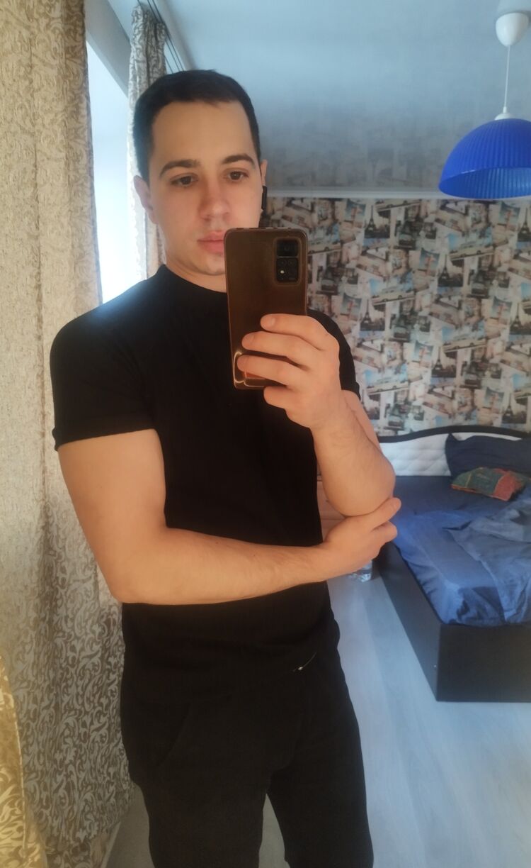  53844947  , 28 ,    