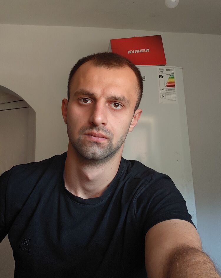  52614417  , 26 ,    