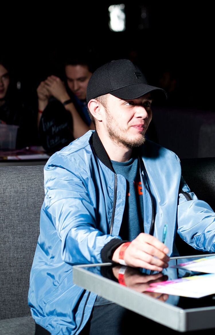 ���������� ����������, ���� ������� ������, 32 ����, ������������ 