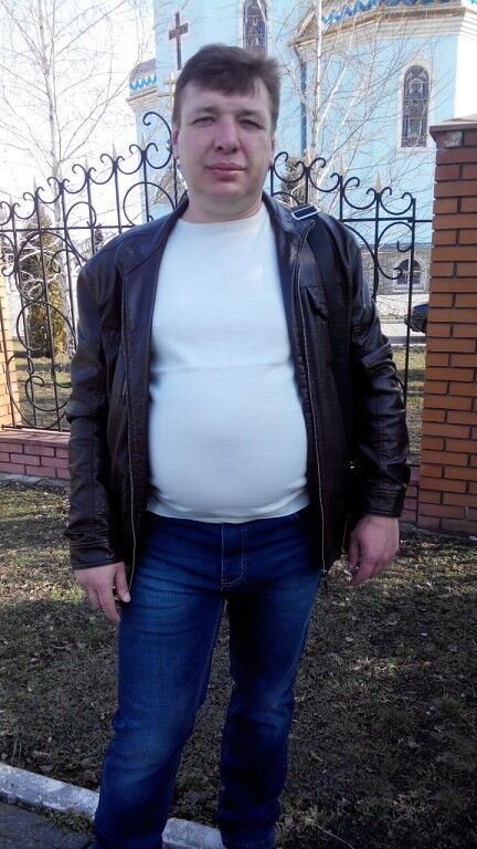  8583997  Sergej, 49 ,     