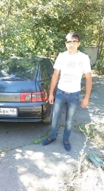  15317677  Armenia, 31 ,    