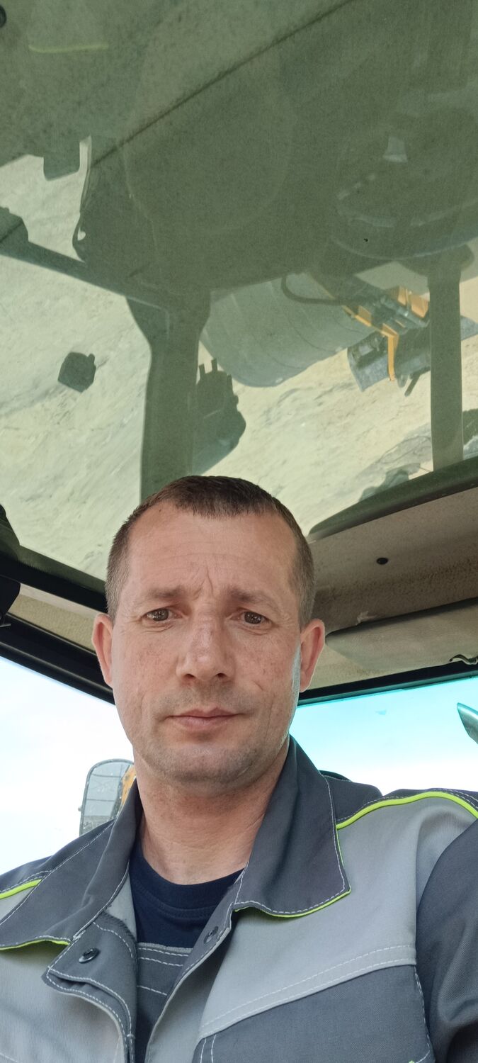  35171367  , 49 ,    