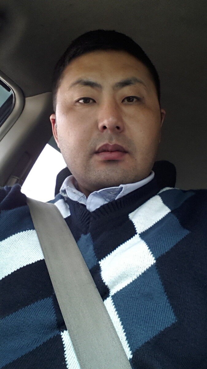  ,   Zak, 42 ,  