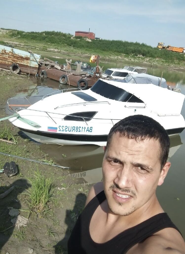  53071097  , 34 ,    -