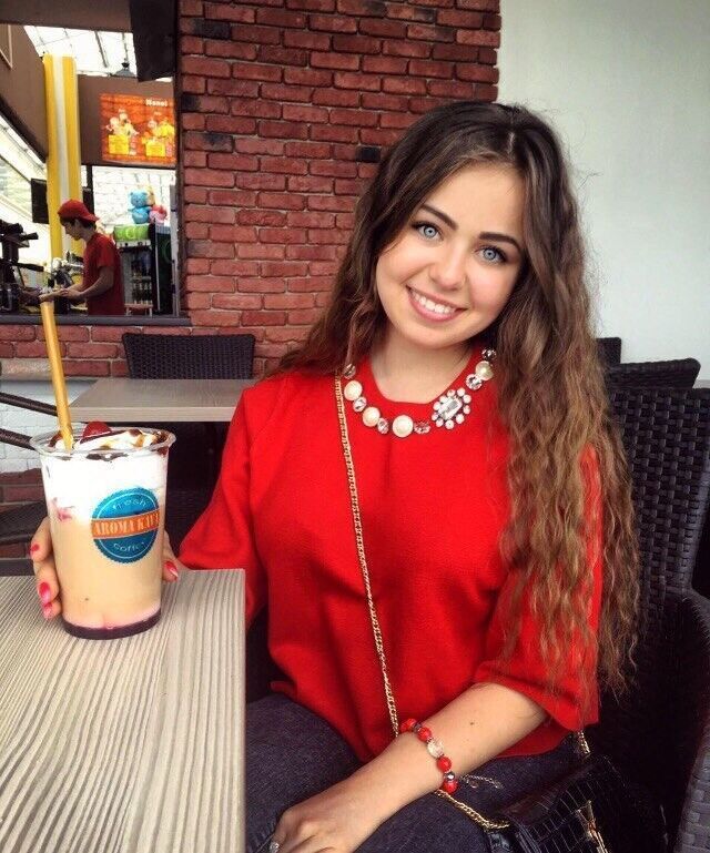  24307827  Yuliya, 24 ,    