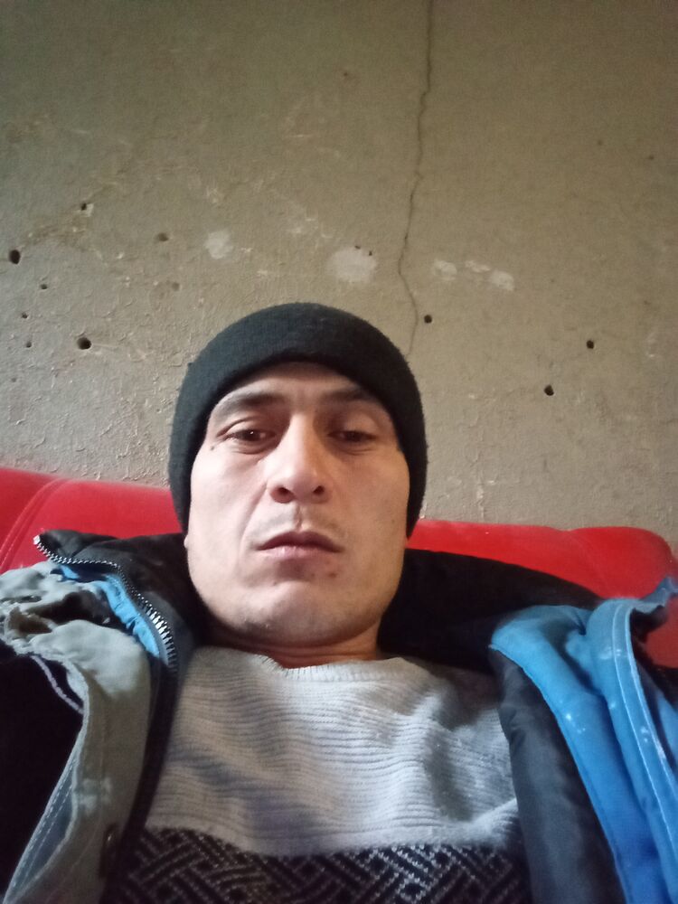  39115257  , 32 ,    