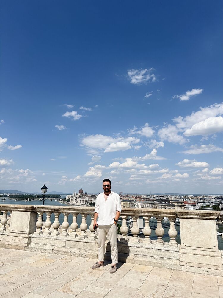  52996417  Serdar, 36 ,    